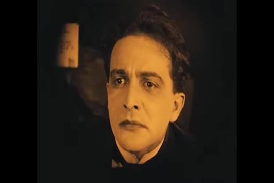 Graveyard Cinema – Ep 98 The Cabinet of Dr Caligari